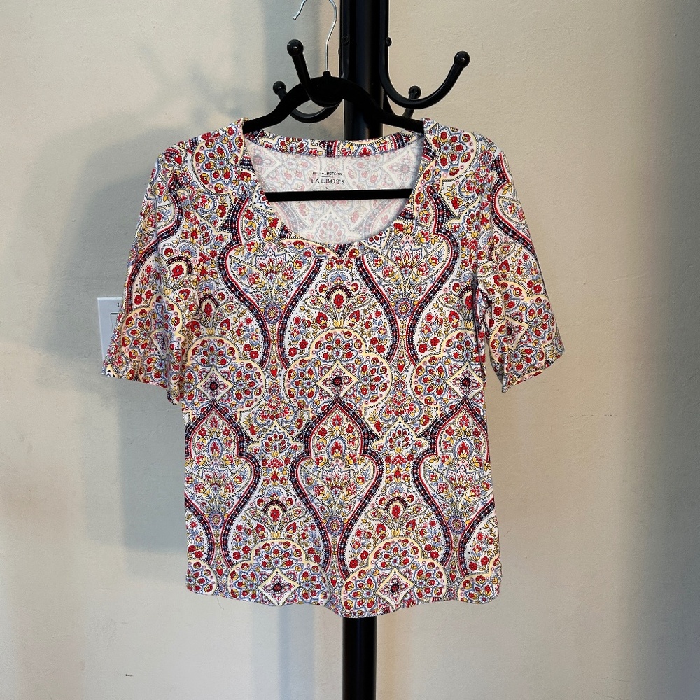 Soft Stretchy Cotton Talbots Paisley Print Short Sleeve Relaxed Fit Tee